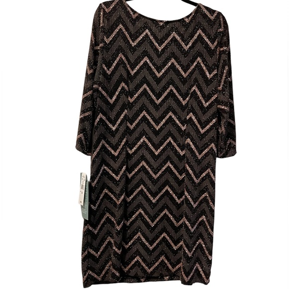 STUDIO 1 Black and Gold Glitter Chevron Dress - Picture 7 of 8